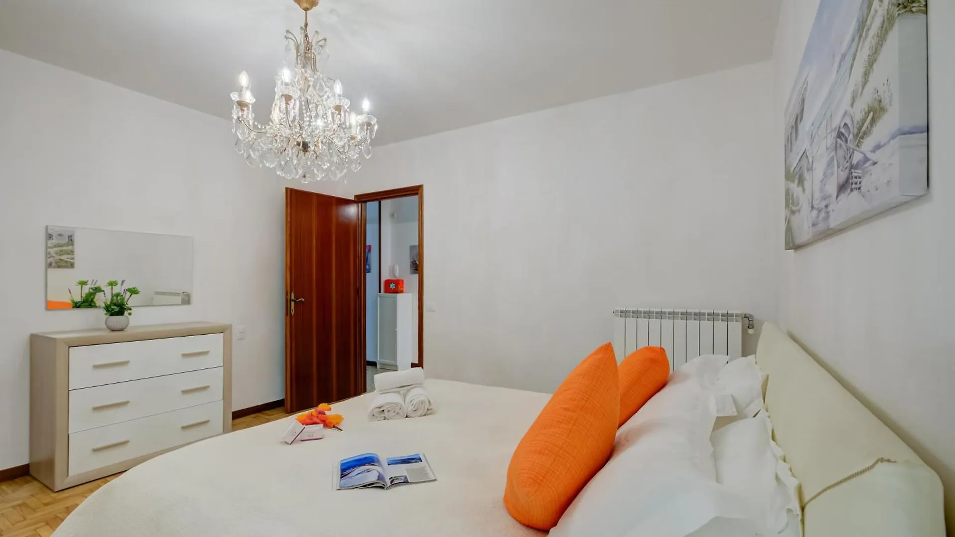 Apartment Camelia - Historical Center Near Lake - Happy Rentals Toscolano-Maderno