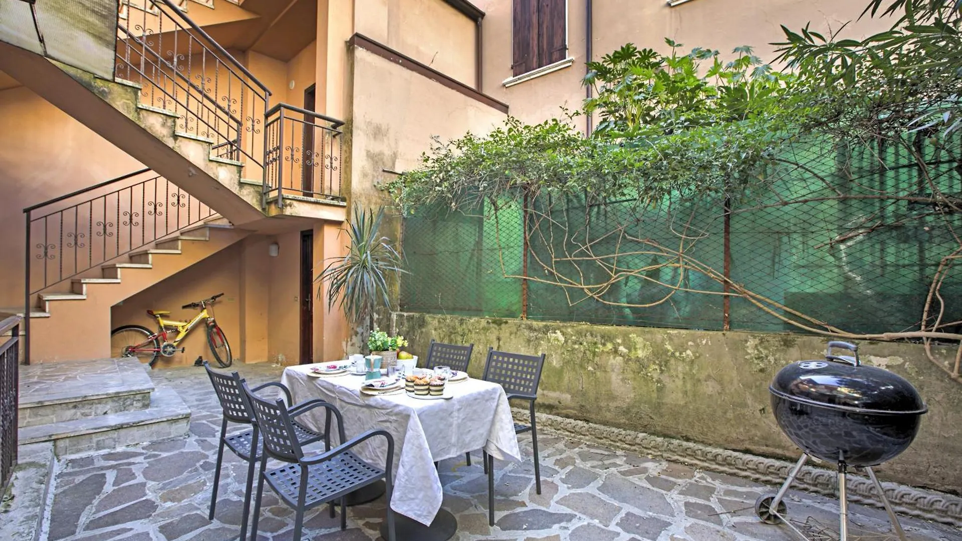 Apartment Camelia - Historical Center Near Lake - Happy Rentals Toscolano-Maderno